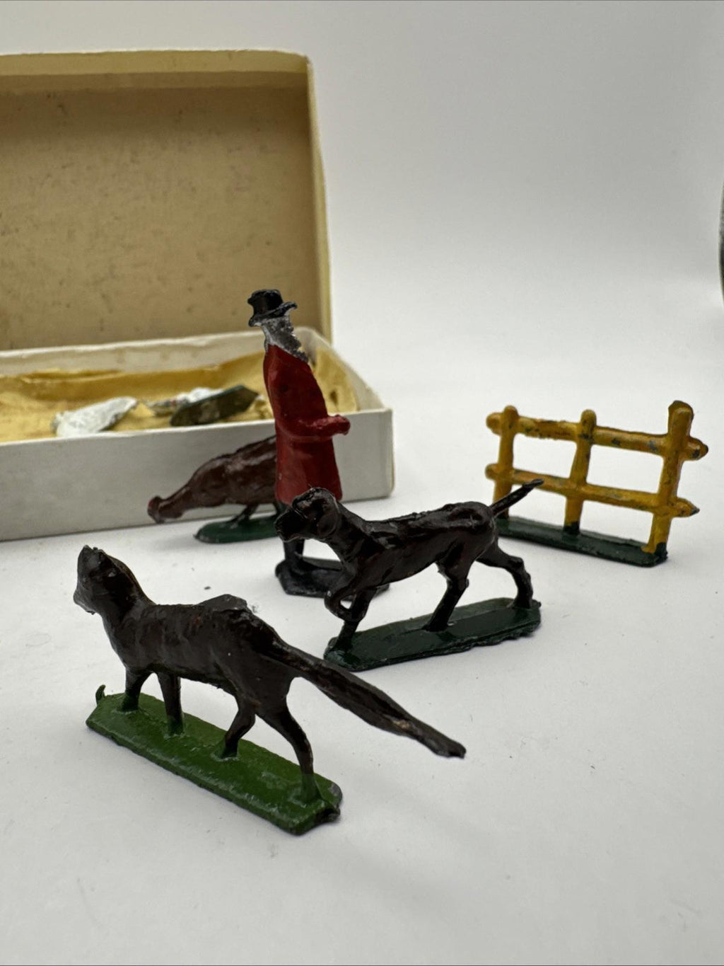 Vintage Metal Toys 1/72 Scale Dogs Trees Cow Fence Huntsman Chicken Swans