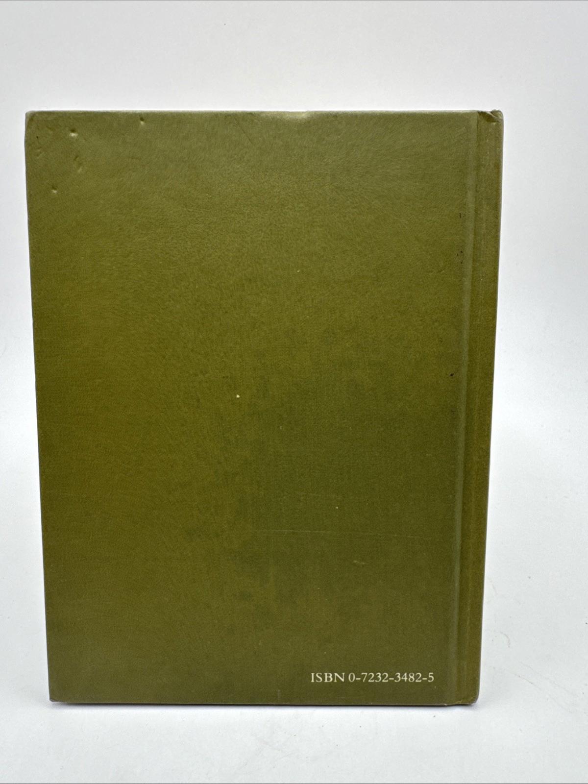 Vintage Beatrix Potter’s Cecily Parsley's Nursery Rhymes Collectable Book 1987