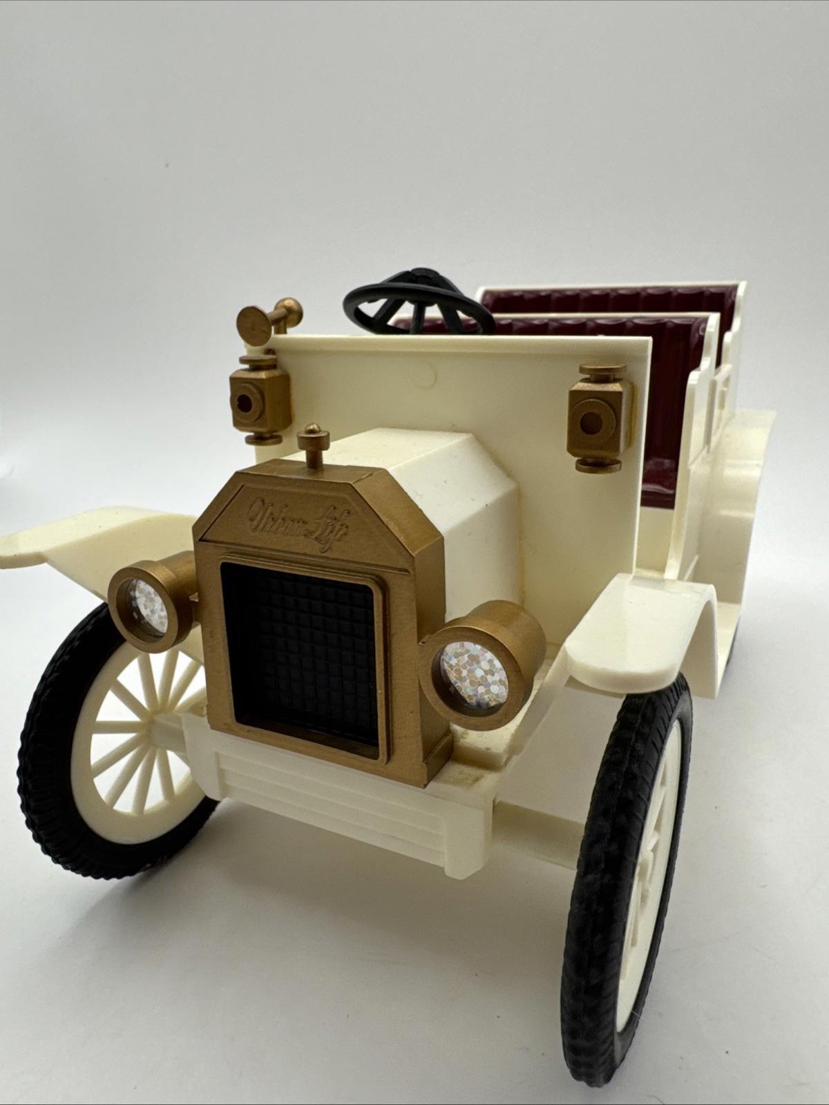 Sylvanian Families’s Wedding Car (calico family) vintage / rare find No Box