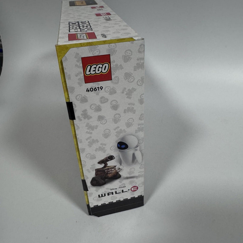 LEGO Disney Pixar: Brickheadz Eve and Wall.E (40619) - Brand New & Sealed