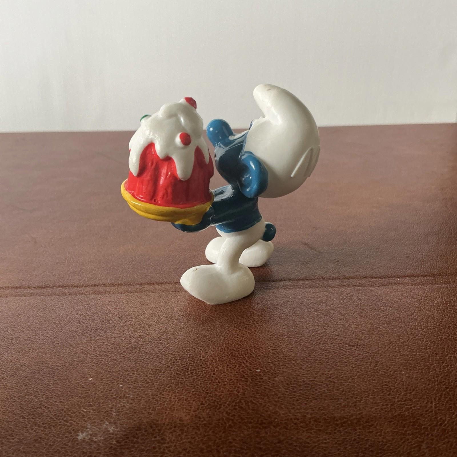 Vintage 1996 McDonalds Greedy Smurf Collectable Excellent Condition SM026