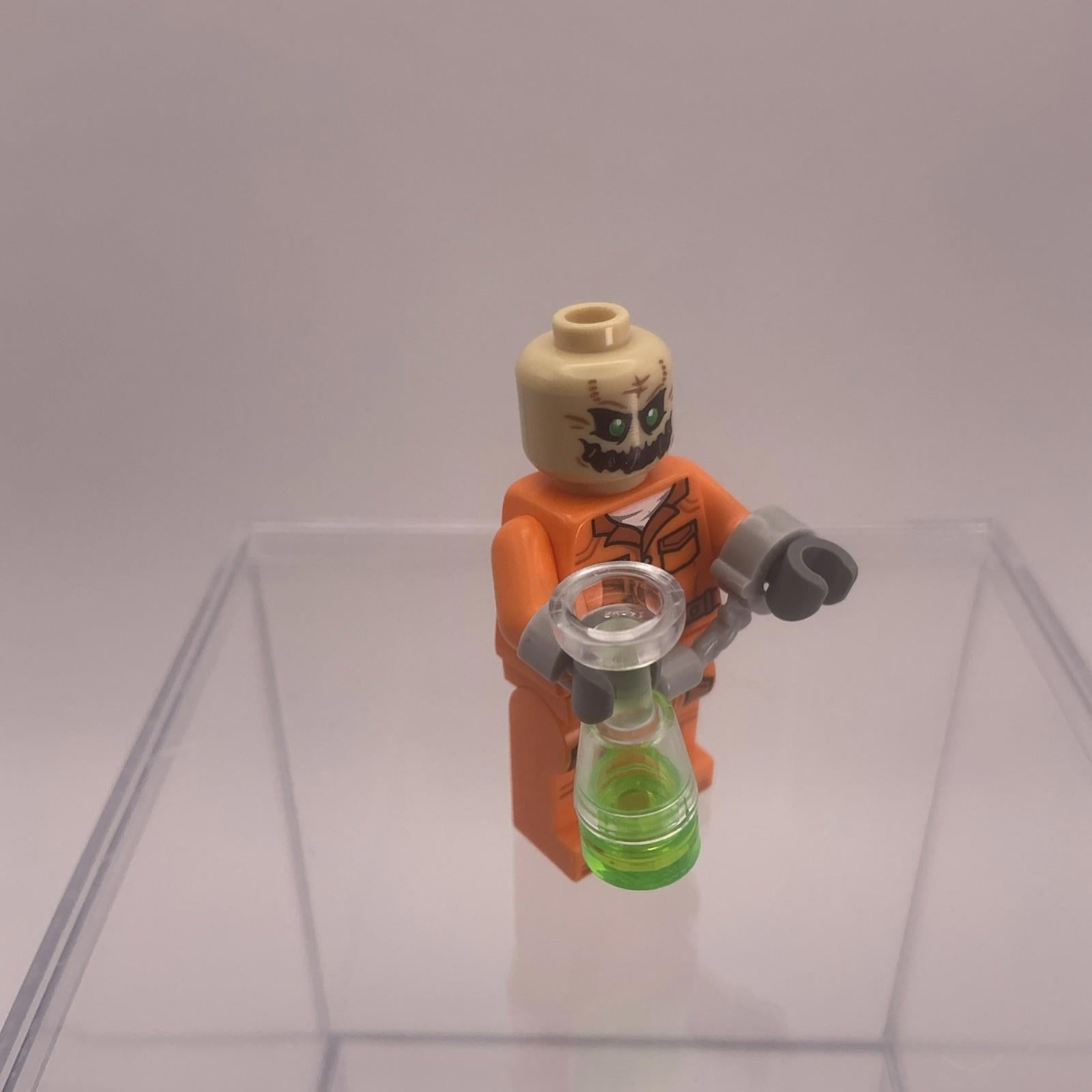 Lego Mini Figure Scarecrow SH 1085 Form Set 76300 - New - Genuine