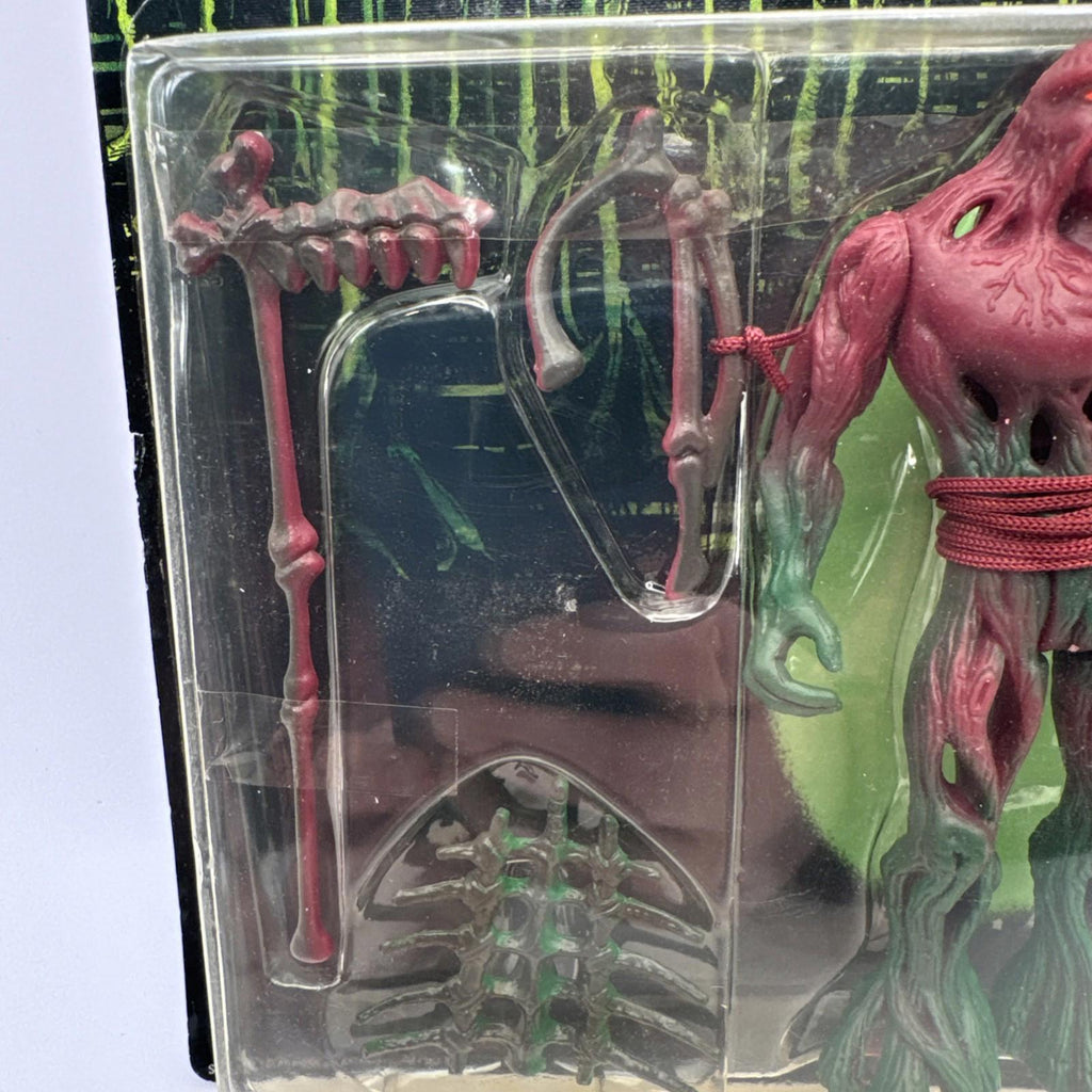 Vintage Kenner Swamp Thing CLIMBING SWAMP THING Figure Sealed 1991
