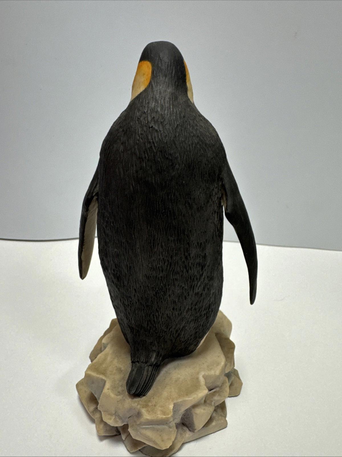 Border Fine Arts Emperor Penguin With Chick