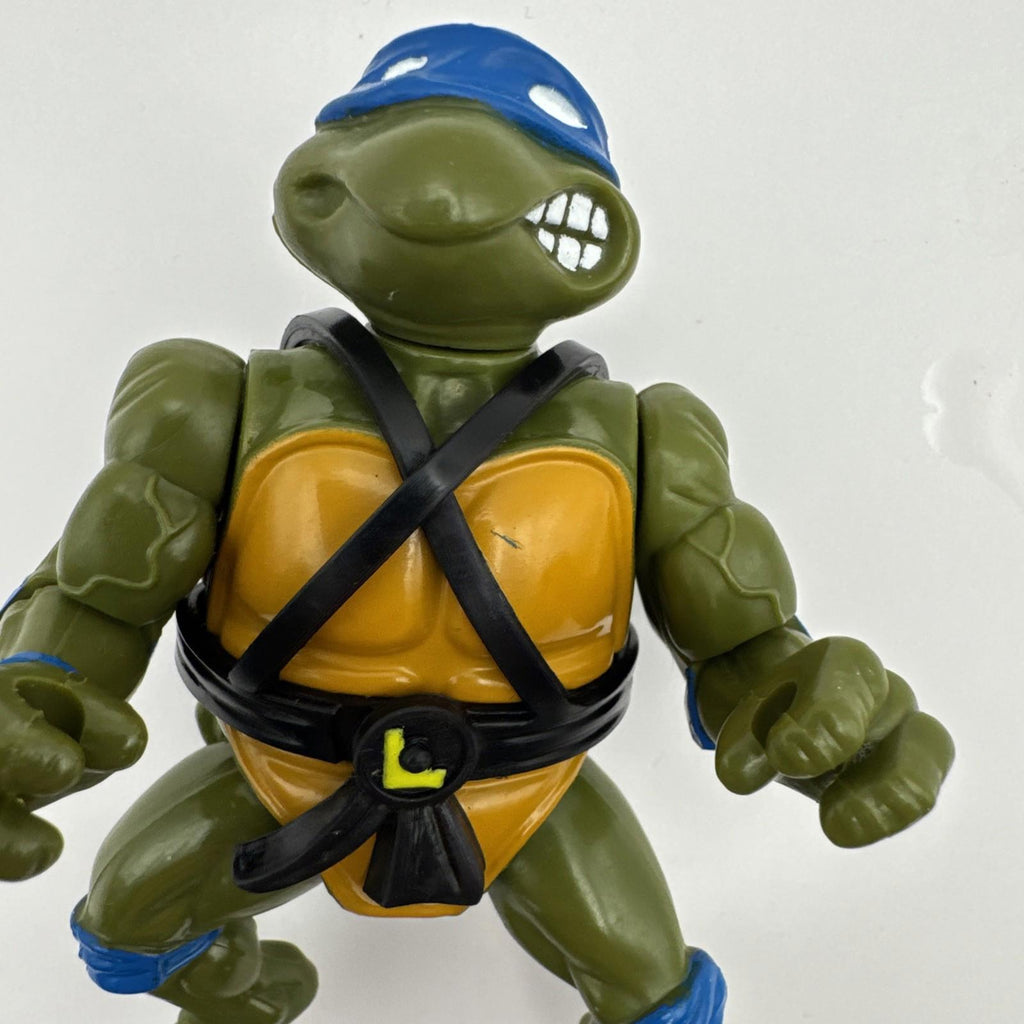 Playmates TMNT 1988 Leonardo Action Figure