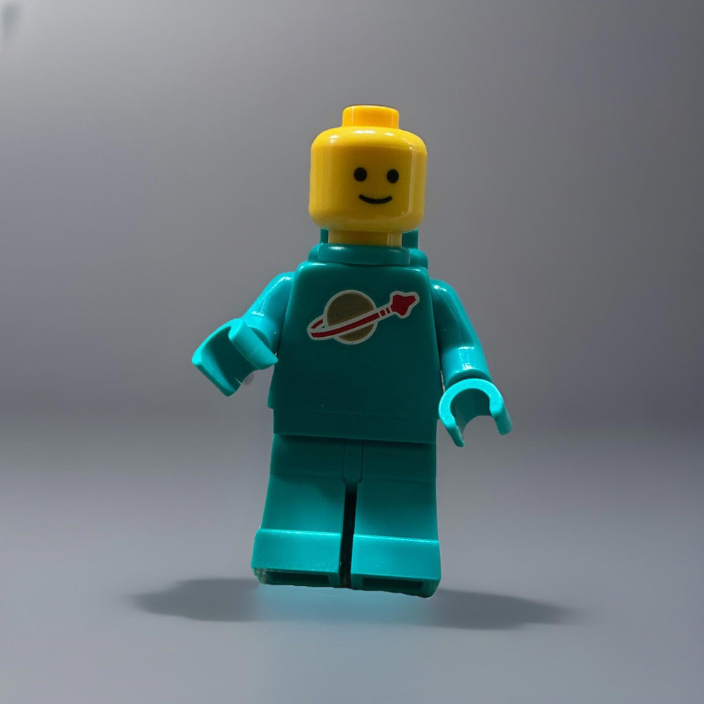 LEGO Ideas Classic Spaceman Astronaut Idea 227 Teal / Turquoise Minifigure