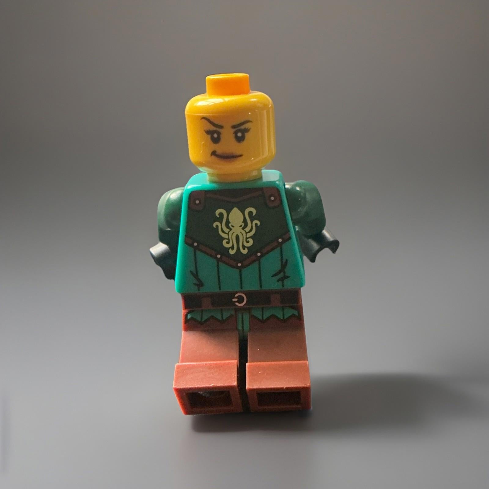 LEGO Ideas Kraken Warrior Female Minifigure from Set 21358 New