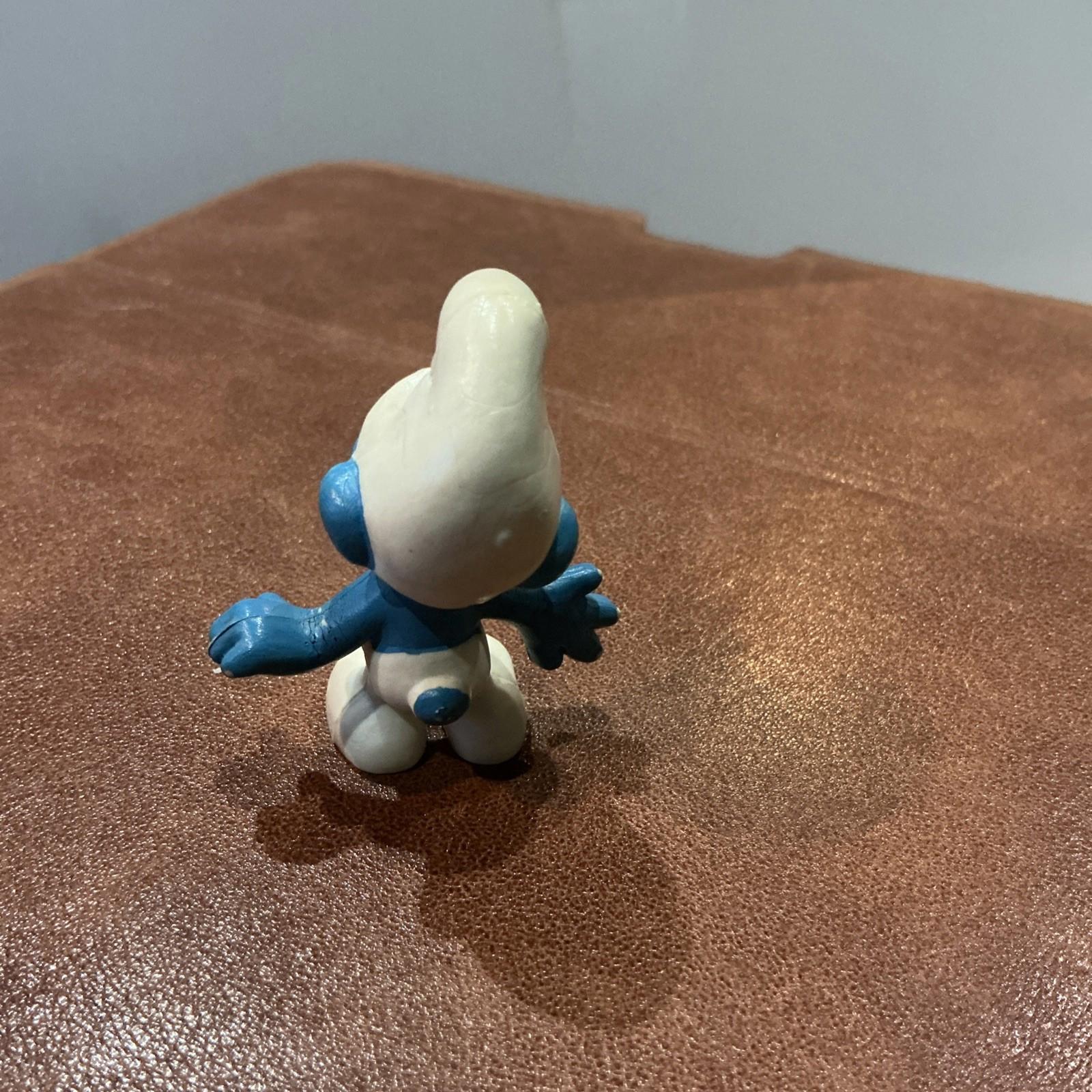 Vintage Peyo Brainy Smurf 20006 Red Glasses Rare Collectable SM051