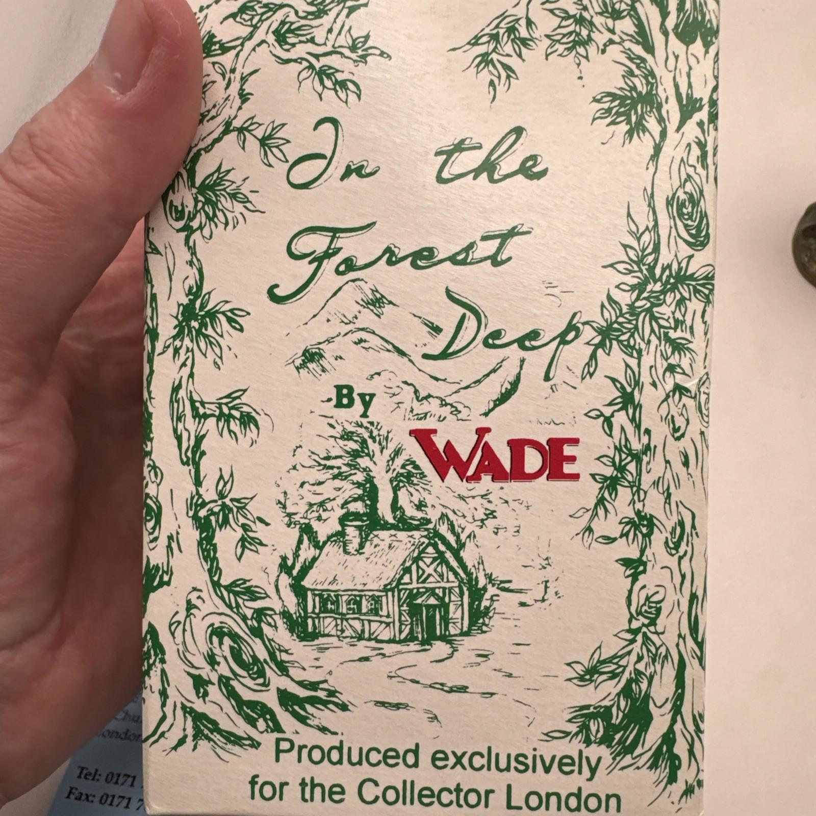 Wade Tailwarmer Squirrel In the Forest Deep Series New Boxed & With Certificate