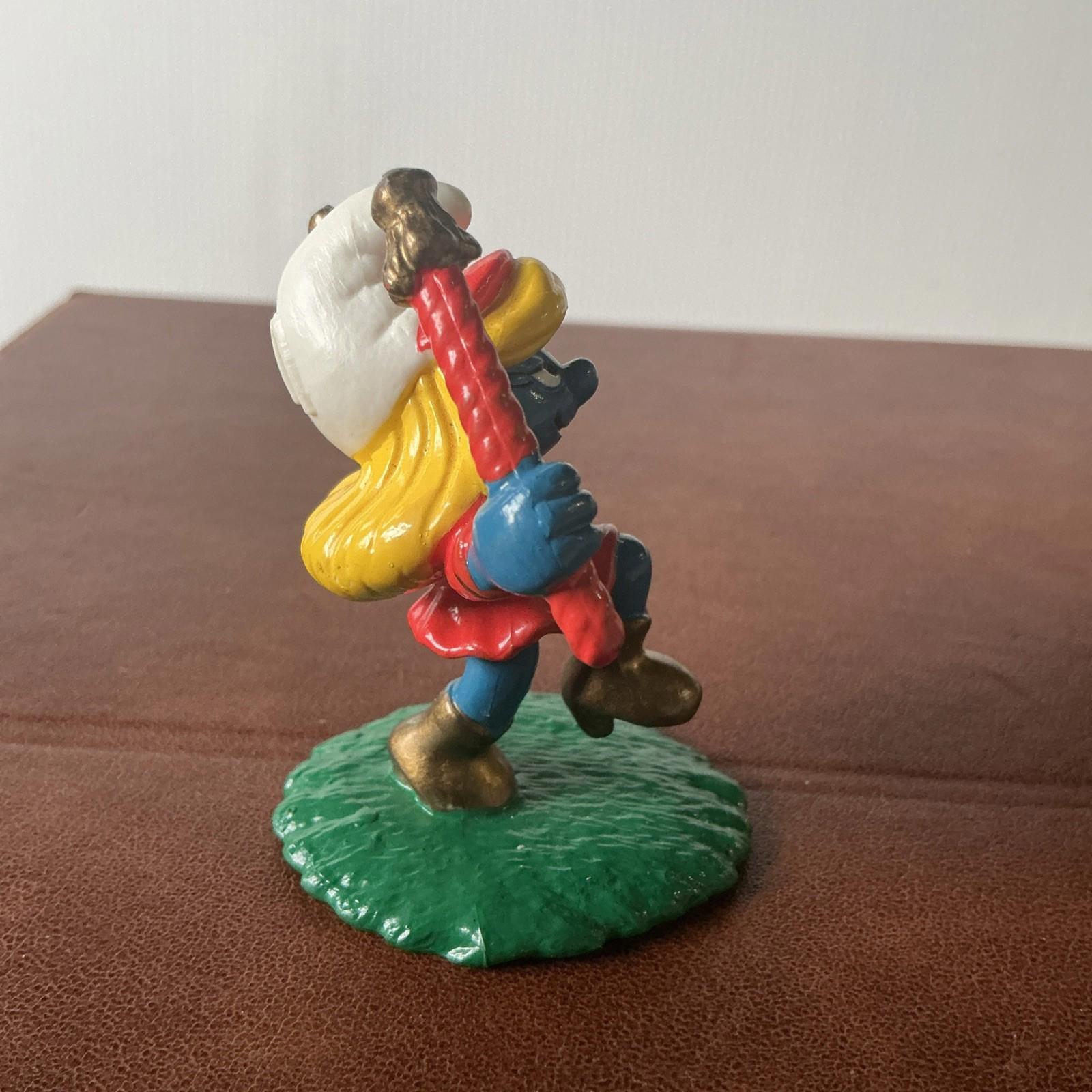 Vintage 1996 McDonalds Majorette Smurfette Excellent Condition SM014 Collecter