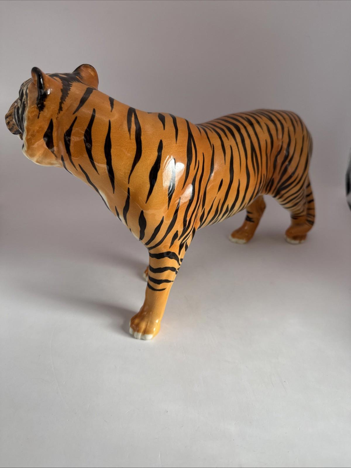 BESWICK BENGAL TIGER  NO: 2096 12 3/4" HAND CAST / PAINTED GRAHAM TONGUE 1955-72
