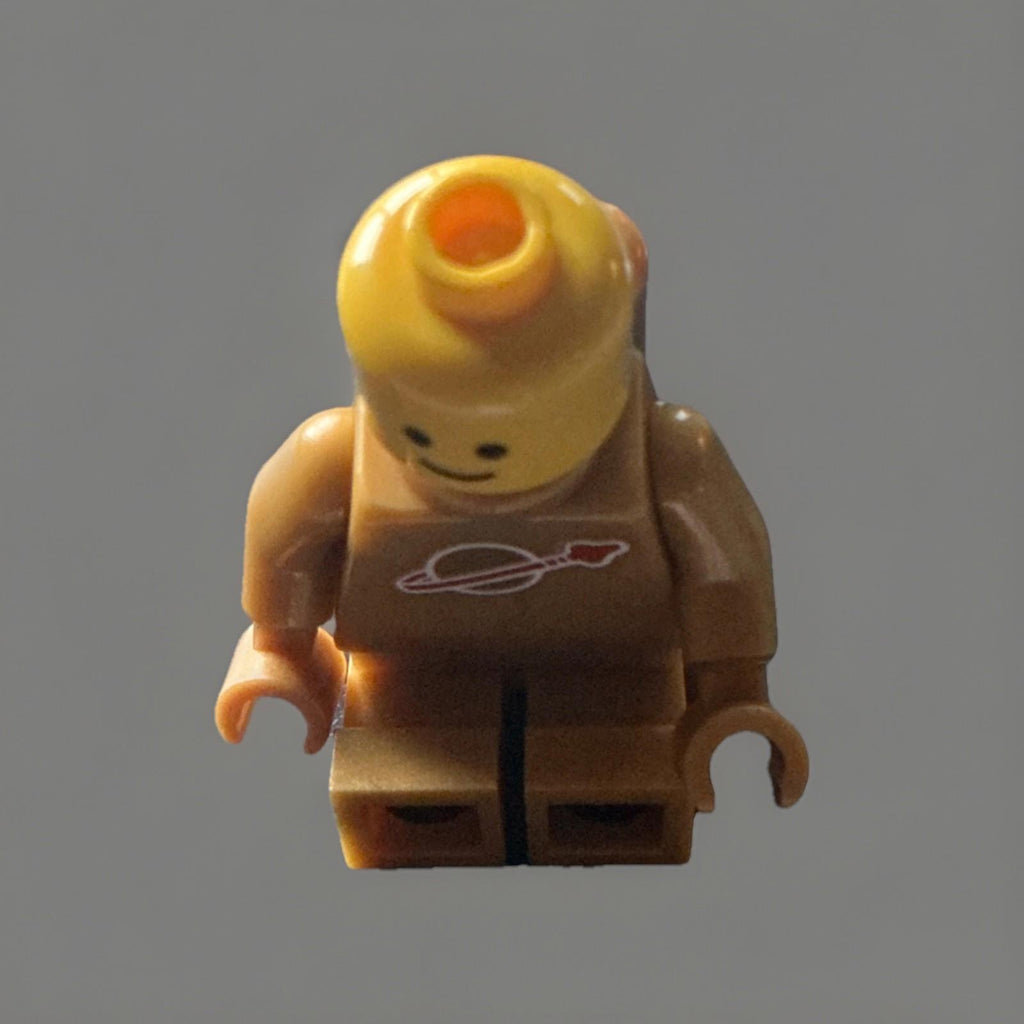 LEGO Ideas Classic Space Astronaut - Gold Mini Figure from set 21358 idea230 New
