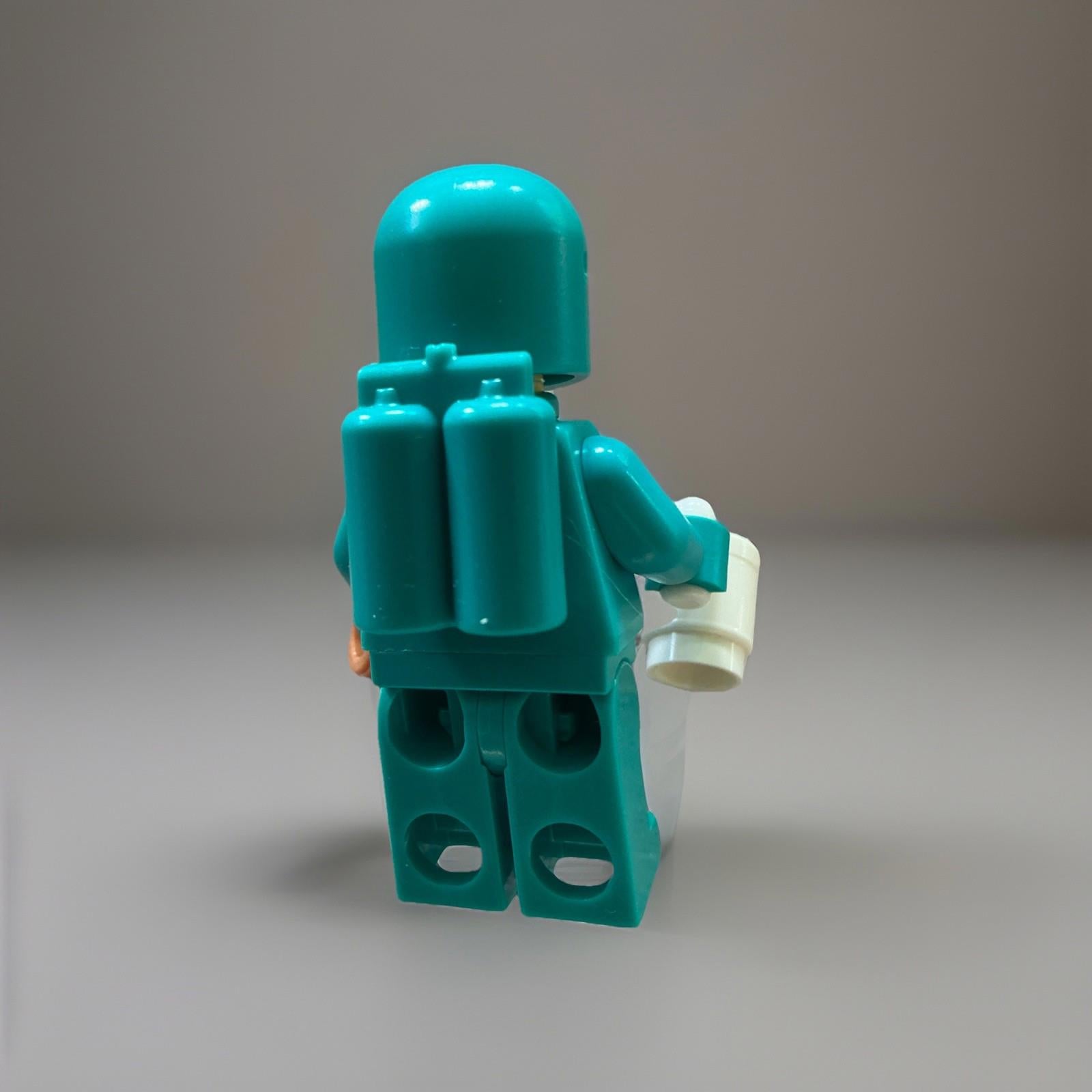 LEGO Ideas Classic Spaceman Astronaut Idea 227 Teal / Turquoise Minifigure