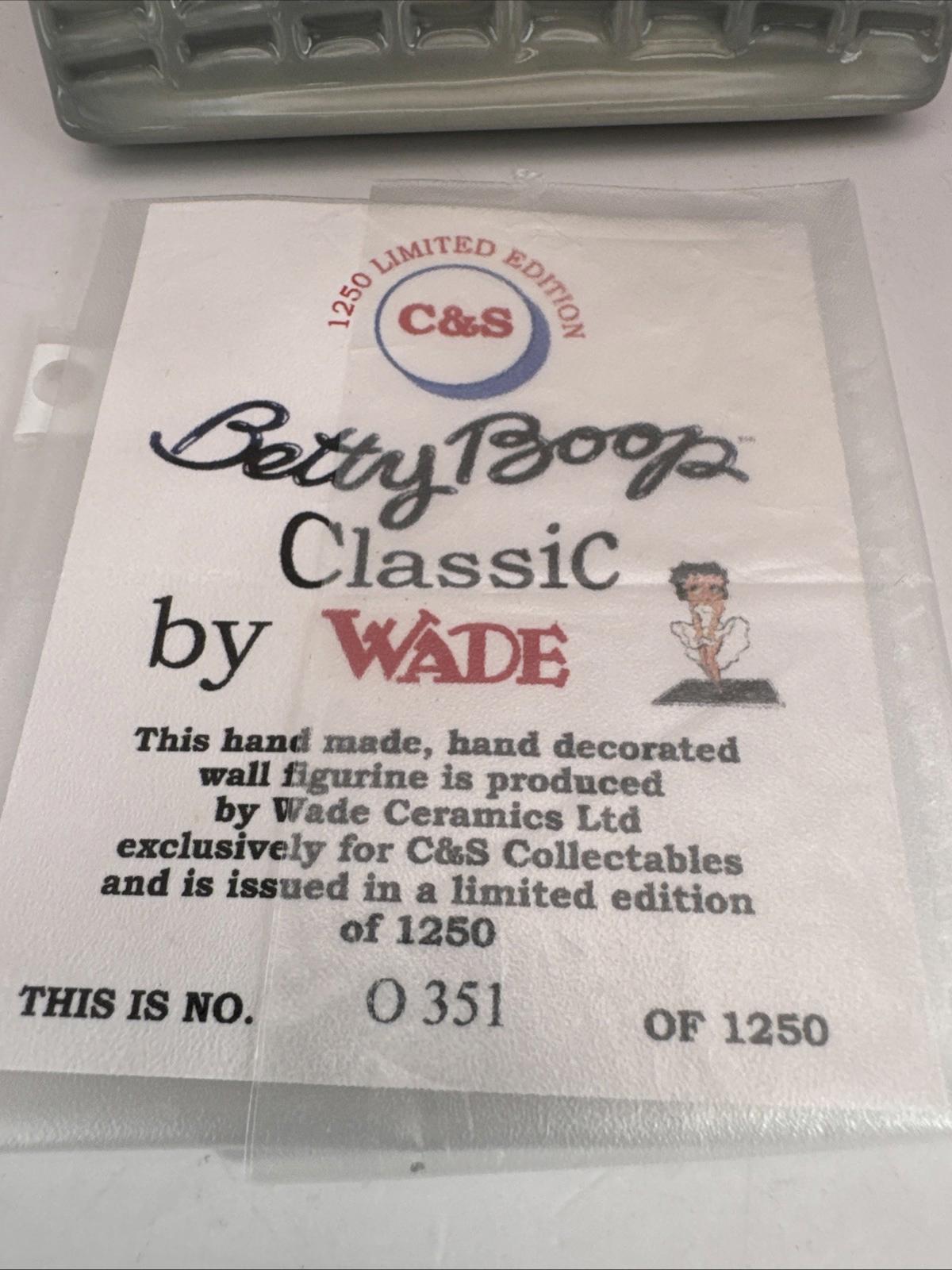 1997 Wade Ceramics Limited Edition 351/1250 9" Betty Poop Wall Picture Plaque