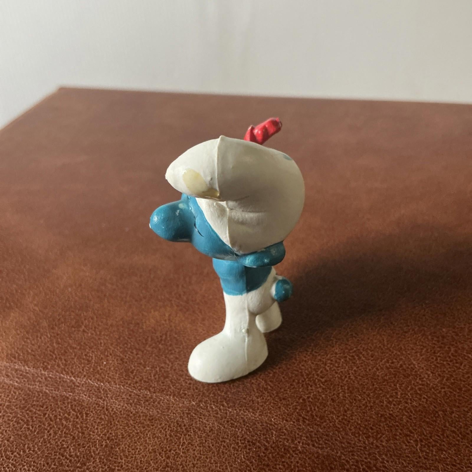 Lute Musical Smurf  ( Red Variant) 20013 PEYO Vintage Excellent Condition SM031