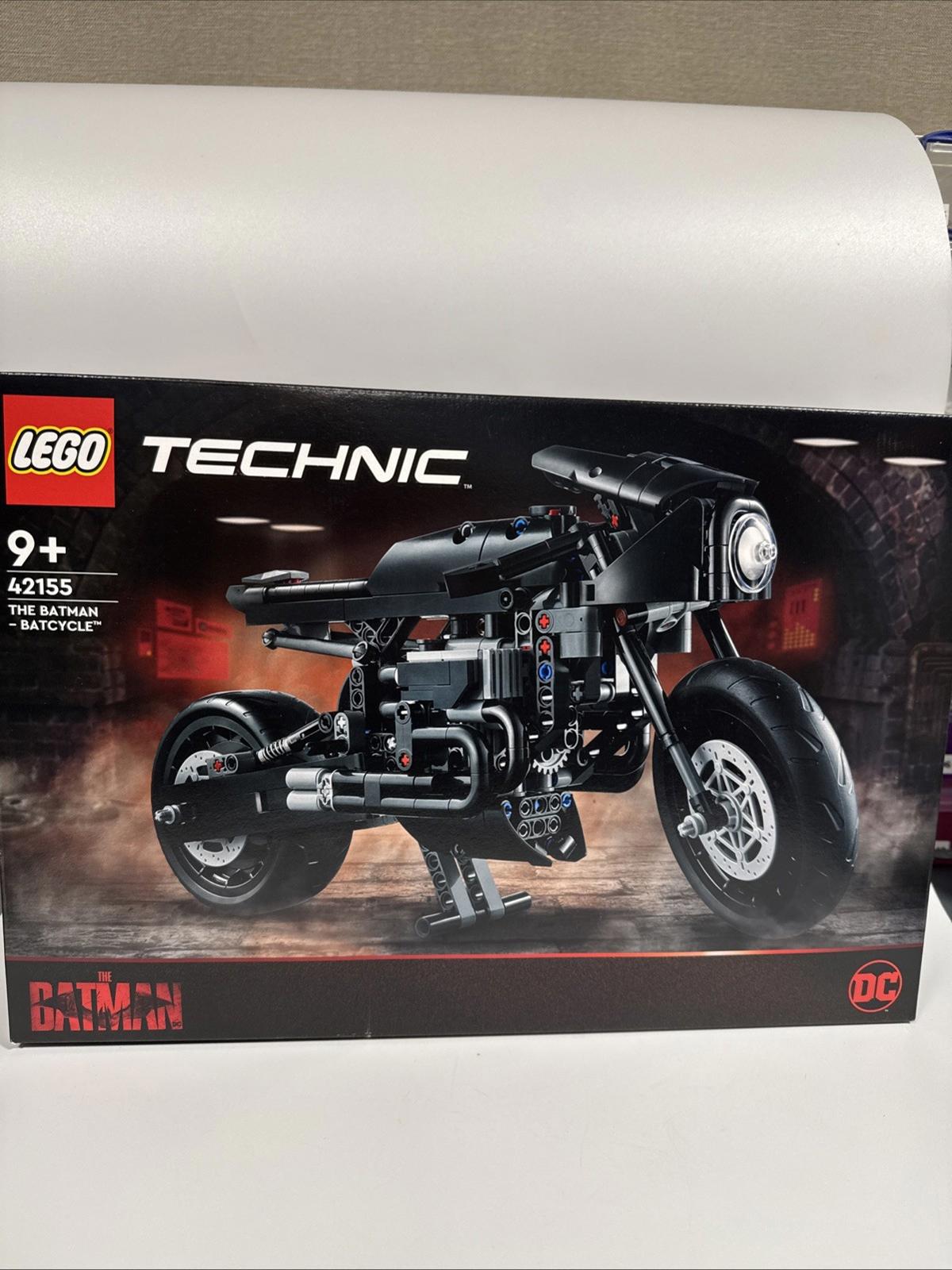 LEGO TECHNIC: The Batman Batcycle (42155) New Sealed