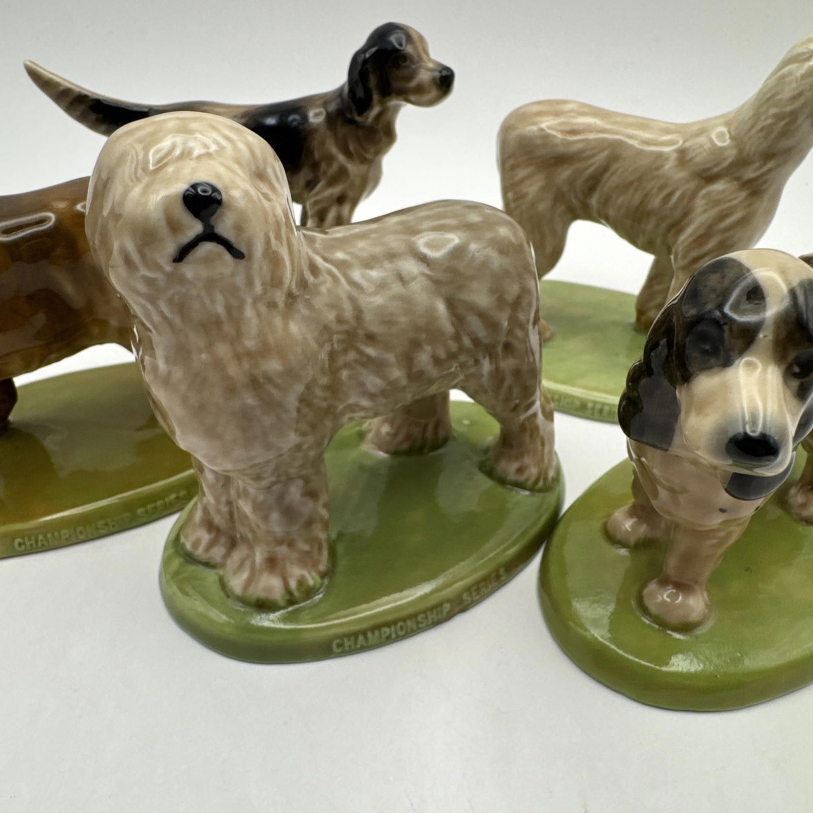 Wade Dog Championship Series 1975-1981 X 5 Excellent Condition